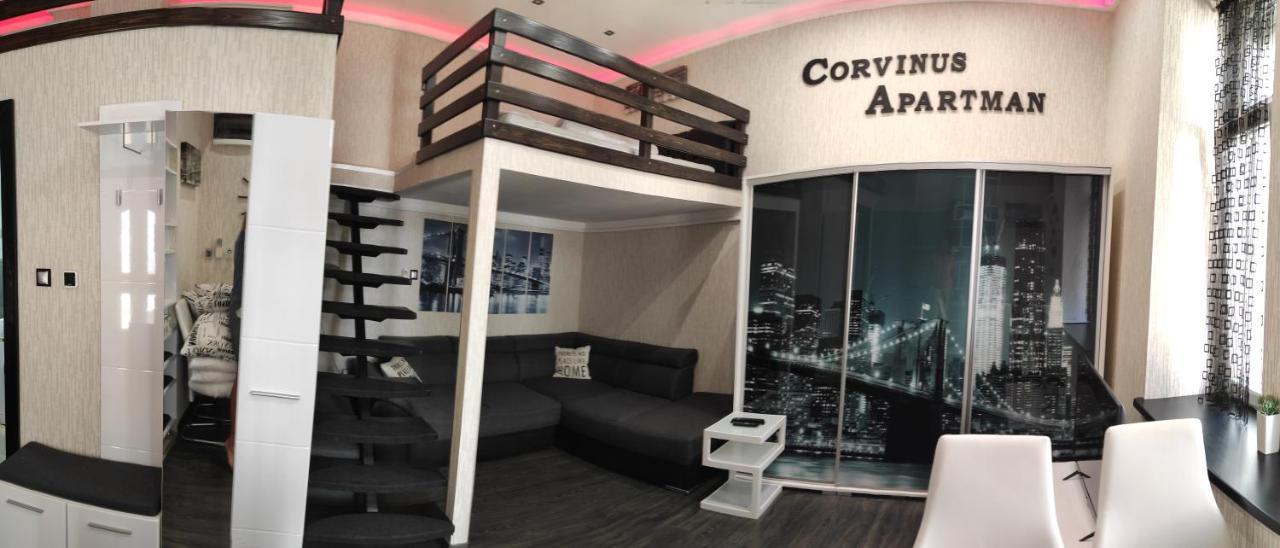 Corvinus Apartman Boedapest Buitenkant foto